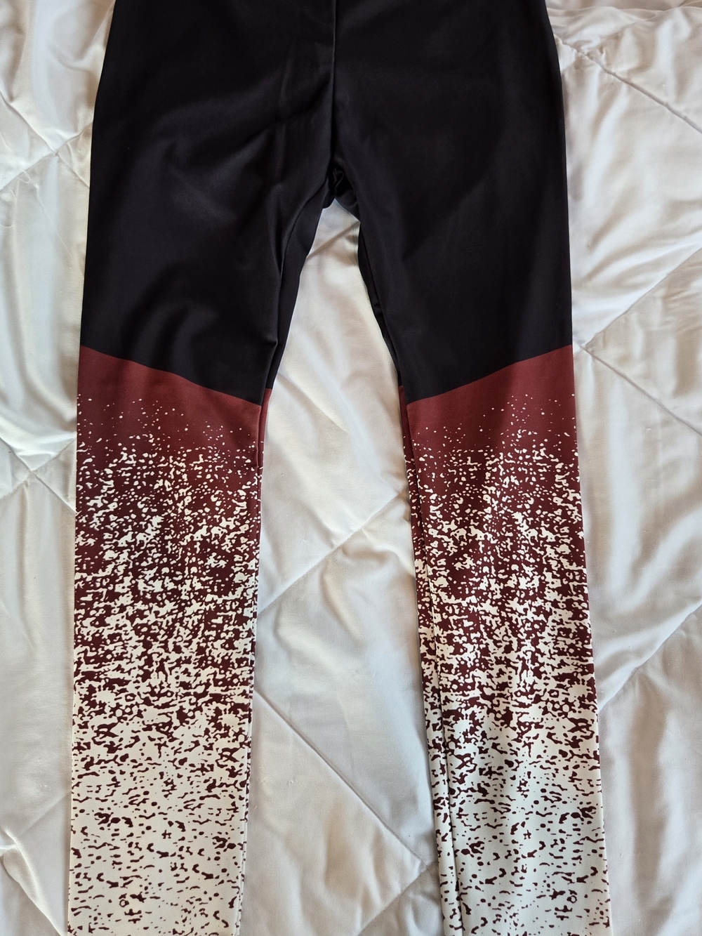 Women's Black and Burgundy Speckle Gradient Leggings